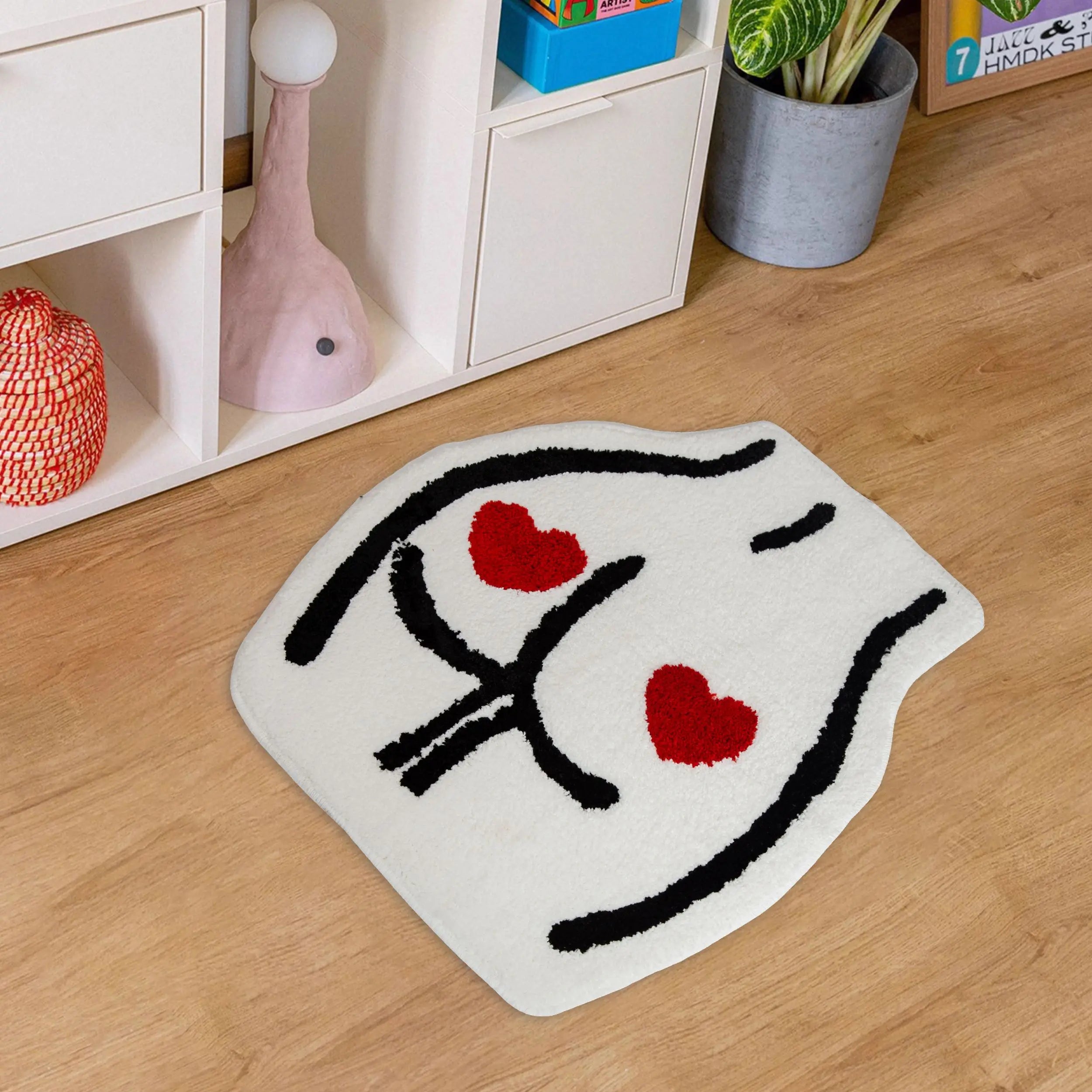 Heart Butt Shaped Tufted Rug