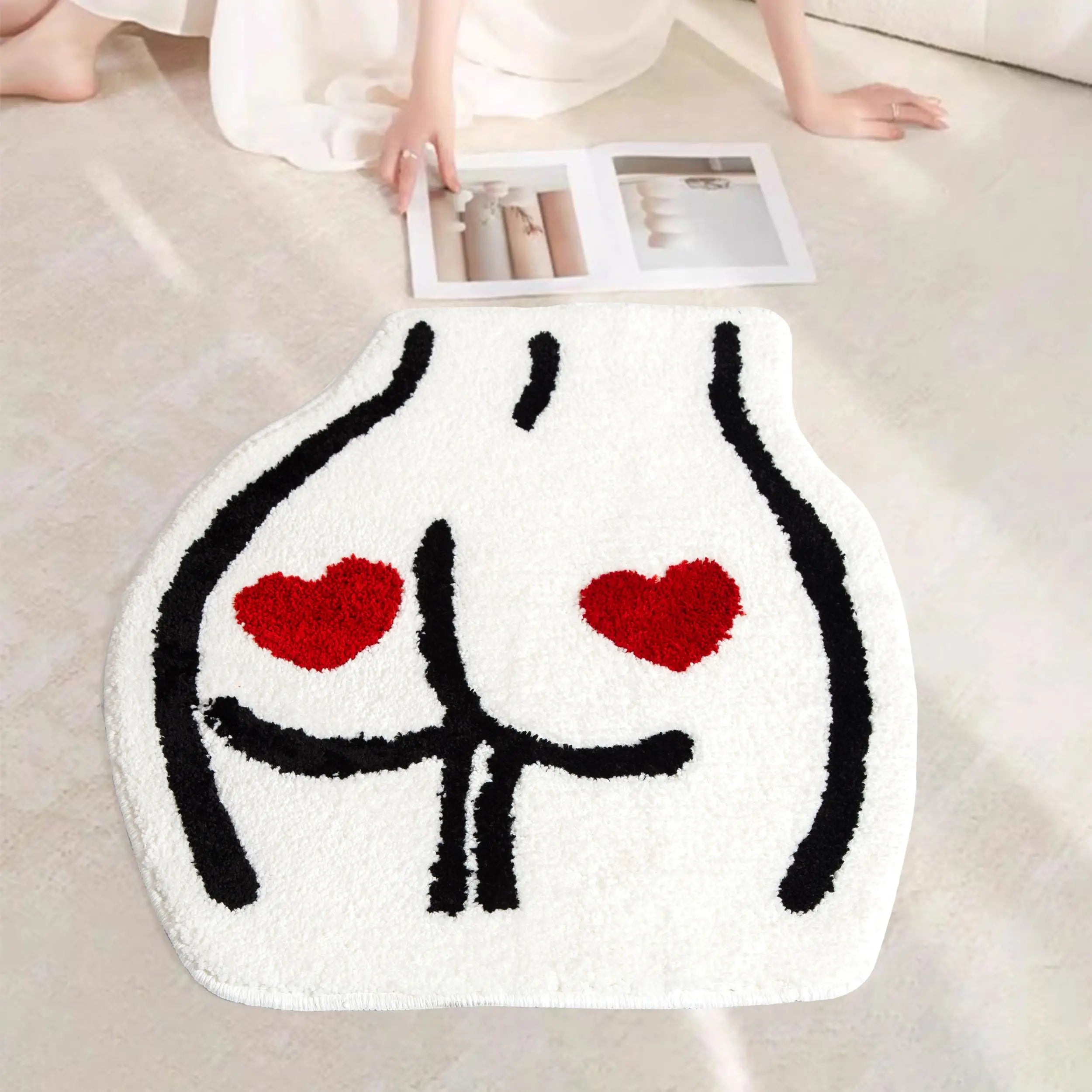 Heart Butt Shaped Tufted Rug