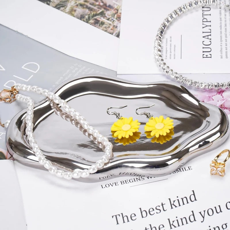 Cloud-Shaped Jewelry Tray