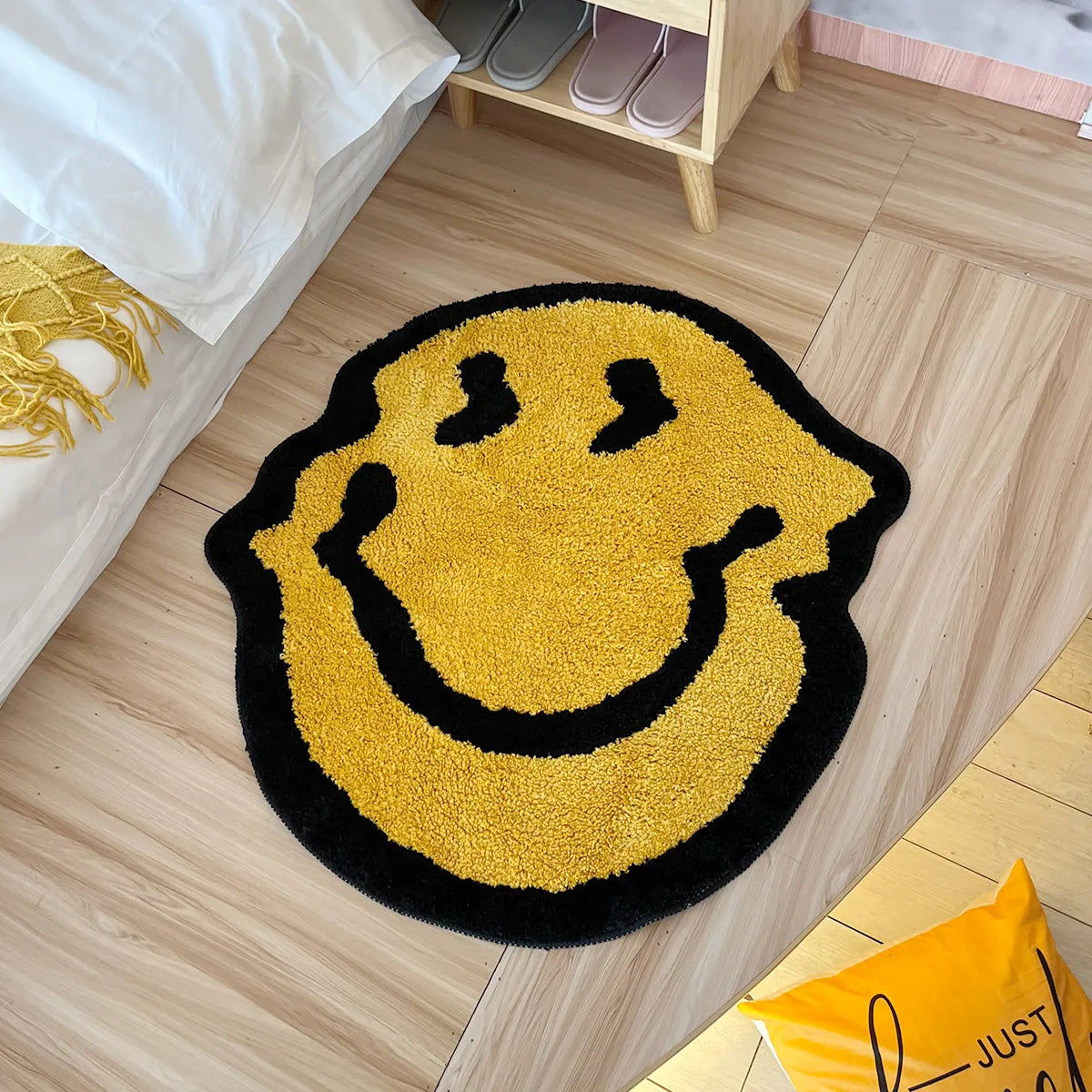 Twisted Smile Hand-Tufted Rug